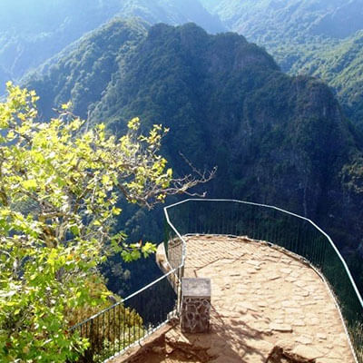Levada - Balcões